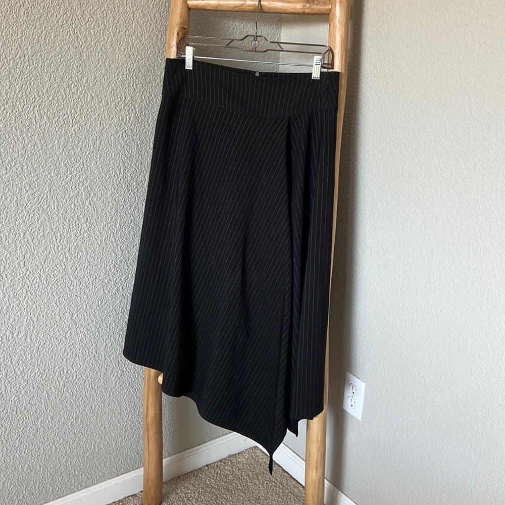 Pin Striped A-line Professional Skirt - M